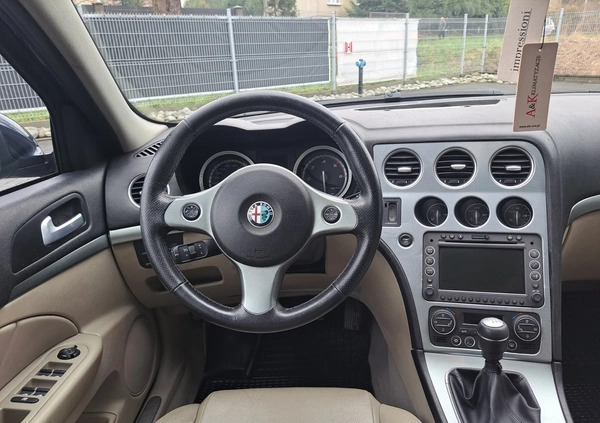 Alfa Romeo 159 cena 15400 przebieg: 303000, rok produkcji 2009 z Chrzanów małe 277